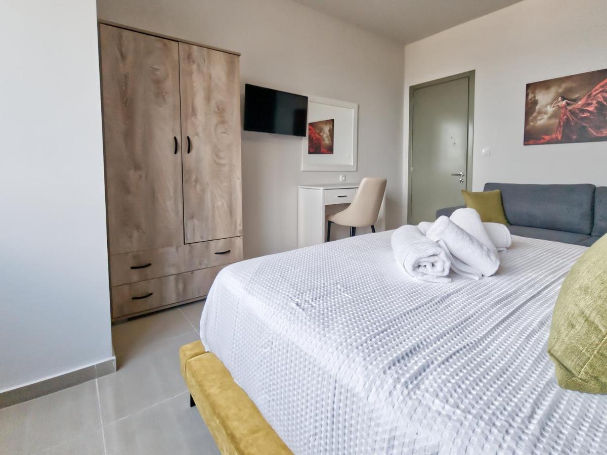 Epipleon Luxury Suites - 107 - Διαμέρισμα 85Τμ - Θέα Στη Θάλασσα Nafpaktos Exteriör bild