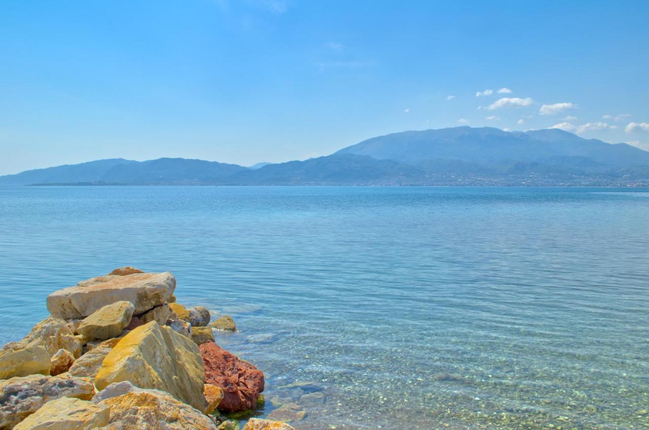 Epipleon Luxury Suites - 107 - Διαμέρισμα 85Τμ - Θέα Στη Θάλασσα Nafpaktos Exteriör bild